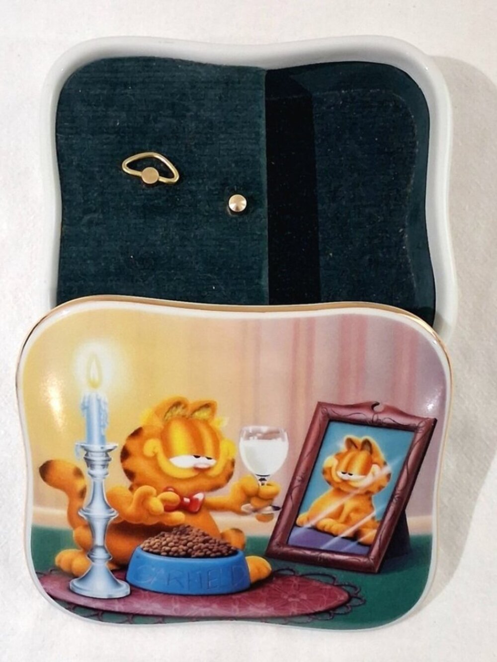 Garfield Music/Jewelry Box Collection by Danbury Mint, Plays "Love Me Tender"